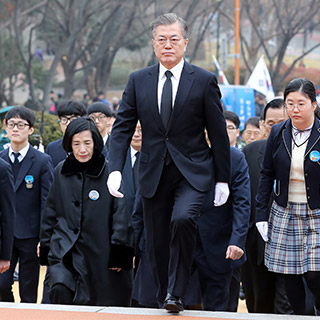 [포토무비] 文대통령, 2·28기념식...