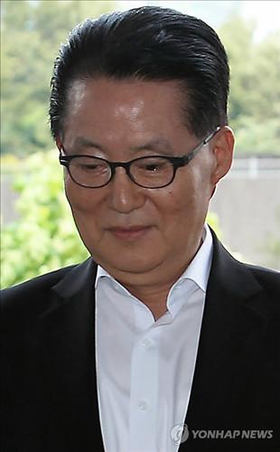 <b>Lee Suk-hyun</b>, without detention on charges of receiving 40 million won in ... - AEN20120928004951320_01_i