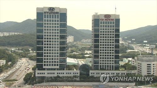 This Yonhap News TV image released March 29, 2018, shows the headquarter buildings of Hyundai Motor Co. and Kia Motors Corp. in Yangjae, southern Seoul. (Yonhap)