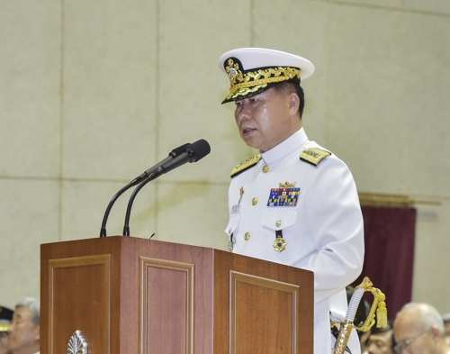 New Chief of Naval Operations Adm. Sim Seung-seob speaks during his inauguration ceremony at the Gyeryongdae military headquarters, 160 kilometers south of Seoul, on July 19, 2018, in this photo provided by the Navy. (Yonhap)