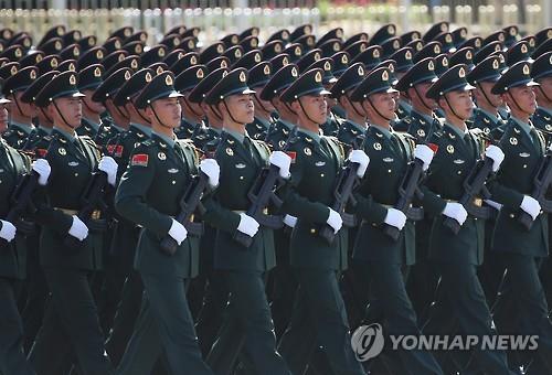 9월3일 열병식 모습 (EPA=연합뉴스 자료사진)