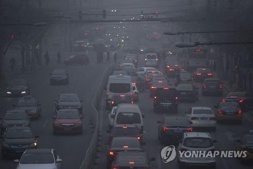 중국 대륙 뒤덮은 스모그(AP=연합뉴스)