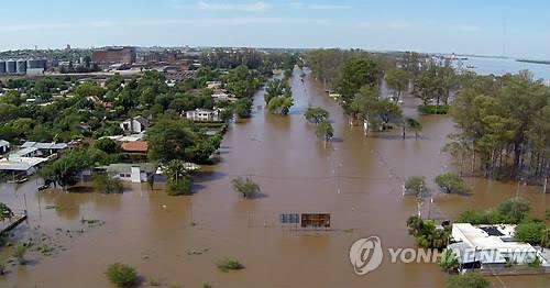 '슈퍼 엘니뇨의 저주'…남미 물난리