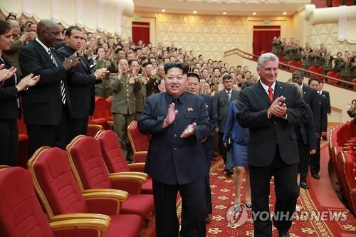 북한을 방문한 쿠바 2인자와 만난 김정은 위원장 (조선중앙통신=연합뉴스)