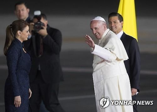 멕시코 방문 마치고 돌아가는 프란치스코 교황(AP Photo/Ivan Pierre Aguirre)
