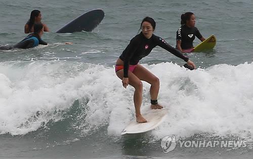 제4회 부산국제서핑대회 모습