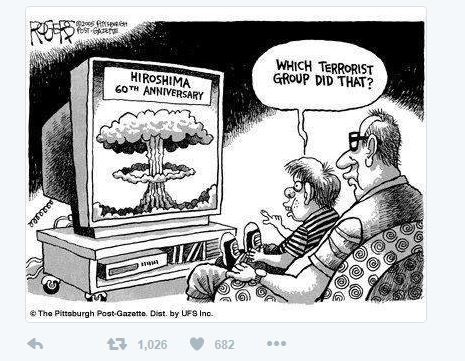 미국의 일본 원폭 투하를 비난하는 만평 [트위터 캡처]