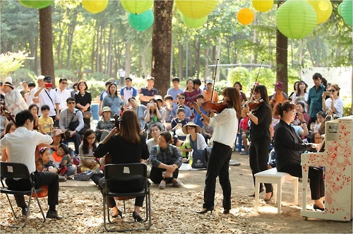 토요일 양재 시민의 숲서 언플러그 음악축제