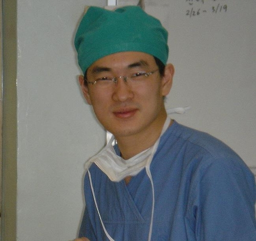 '2016 해외봉사상' 국무총리상 받은 박관태 몽골국립의과대 외과 의사. 