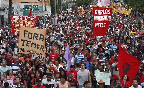 상파울루 시에서 벌어진 테메르 퇴진 촉구 시위