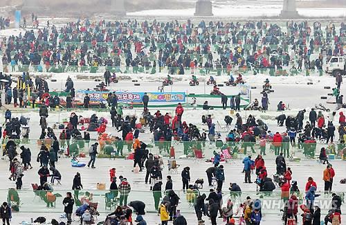포근한 겨울 경기도 얼음·눈꽃 축제 줄줄이 연기