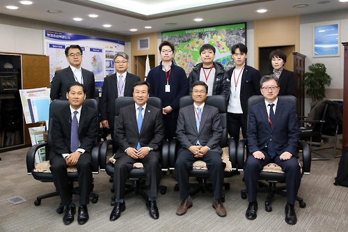 행복청 방문한 서울대 지능형자동차연구팀 [행정중심복합도시건설청 제공]