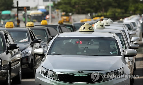 택시 단속[연합뉴스 자료사진]