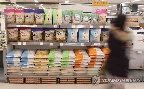 외면받는 쌀 [연합뉴스 자료사진]