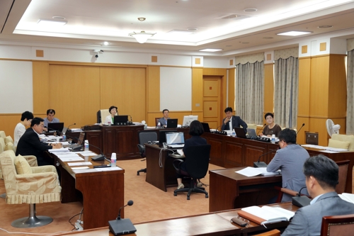 대전시의회 행정자치위원회 회의 모습 