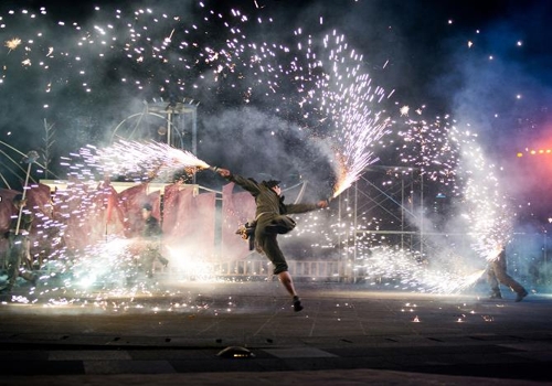 패럴림픽 기간에 평창 밤하늘은 불꽃으로 물든다