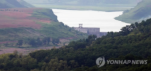 임진강 상류 북한의 4월5일댐[연합뉴스 자료사진]