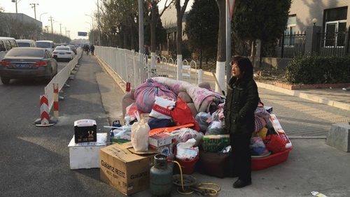 베이징시가 축출한 도시 저소득층 [AFP]