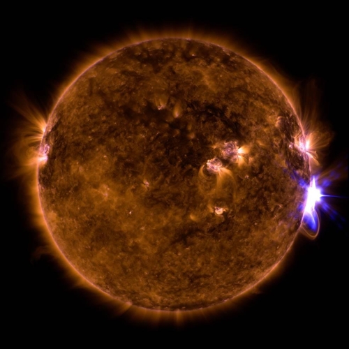2017년 9월10일에 촬영된 태양면 폭발 