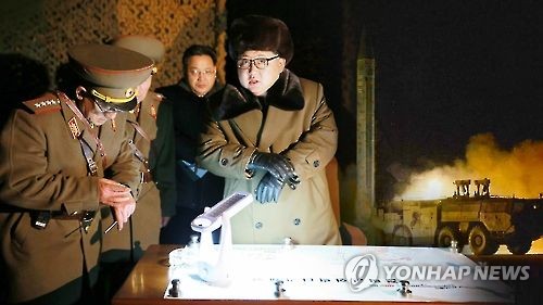 北 김정은 "핵폭발•핵공격능력 시험 계속" 지시(CG)