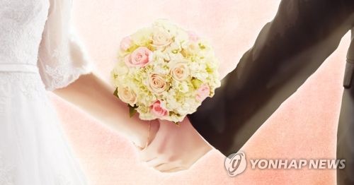 신혼부부 자가 비중 전세 추월…"주거 해결 안되면 결혼 포기"