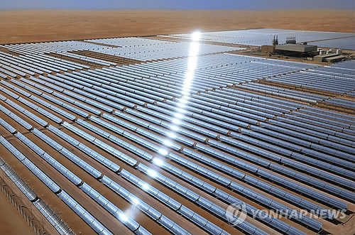 UAE 샴스 1태양광 발전소 [EPA=연합뉴스 자료사진]