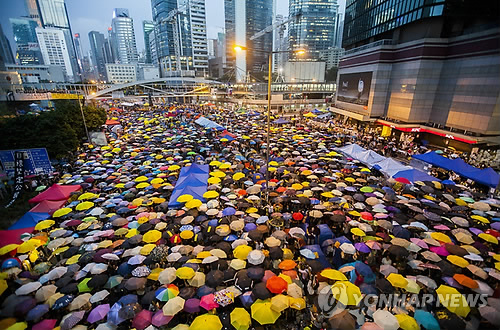 34일째 도심 점거 운동 중인 홍콩 시위대 