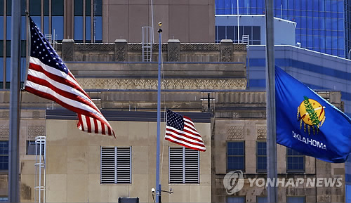 만든곳: 한국 네티즌본부 카페