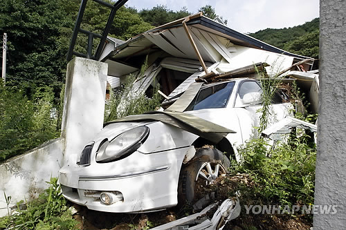 '아물지 않은 상처' 춘천 산사태 현장