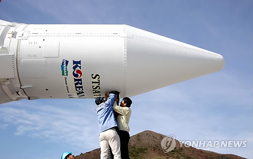 韓国ロケット3度目の打ち上げ挑戦  打ち上げ延期