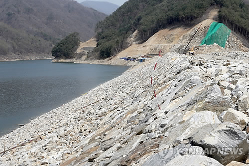 중국동포 2명 숨진 장남저수지 공사현장