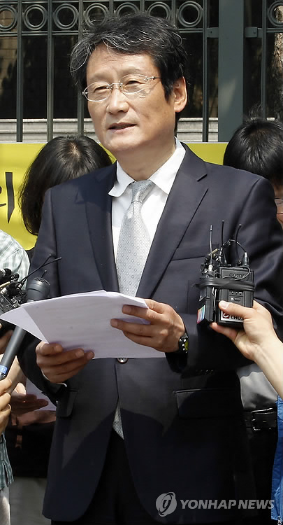 '친노핵심' 문성근 민주당 탈당 전격선언