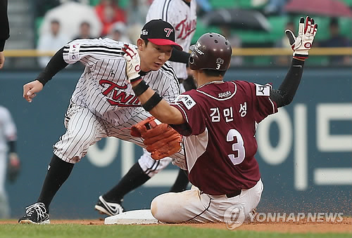 2013시즌 넥센과 LG의 맞대결 장면.(연합뉴스 DB)