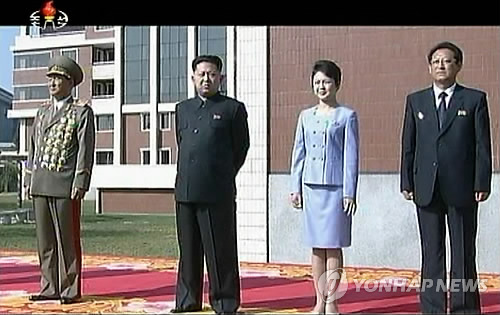 北 리설주 24일만에 공개석상 등장