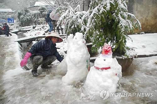 열대의 나라 베트남에서 만든 '눈사람'