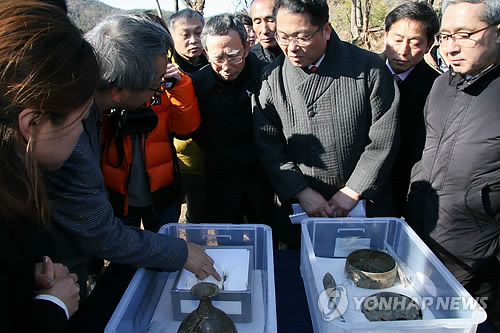 남해 백제 귀족 무덤서 발굴된 유물