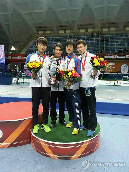 김정환, 러시아 펜싱 월드컵서 개인전 銀·단체전 銅