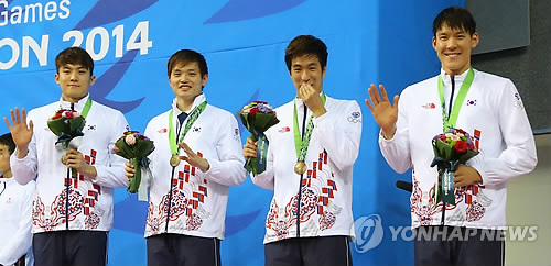 한국 남자 계영 800m 동메달 획득