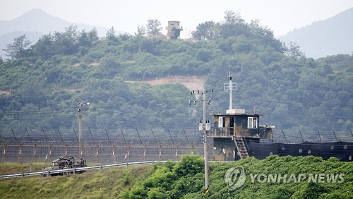 적막함 흐르는 남북 초소