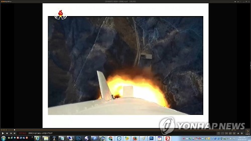 북TV, 광명성 4호 발사장면 보도