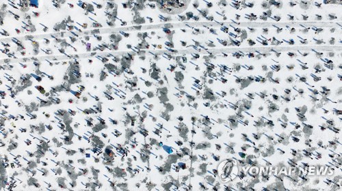 인제 빙어축제 이번 주말 절정…방문객 50만명 돌파하나